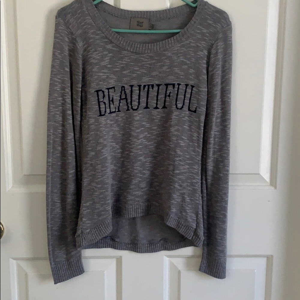 Long sleeve sweater top
